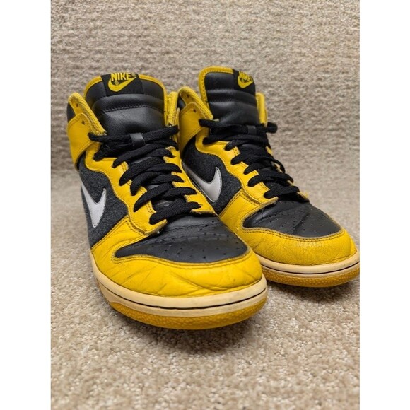 Nike Dunk High Varsity Maize 2006 Men's Size 8.5 Yellow Black 309432-711 - Picture 1 of 16